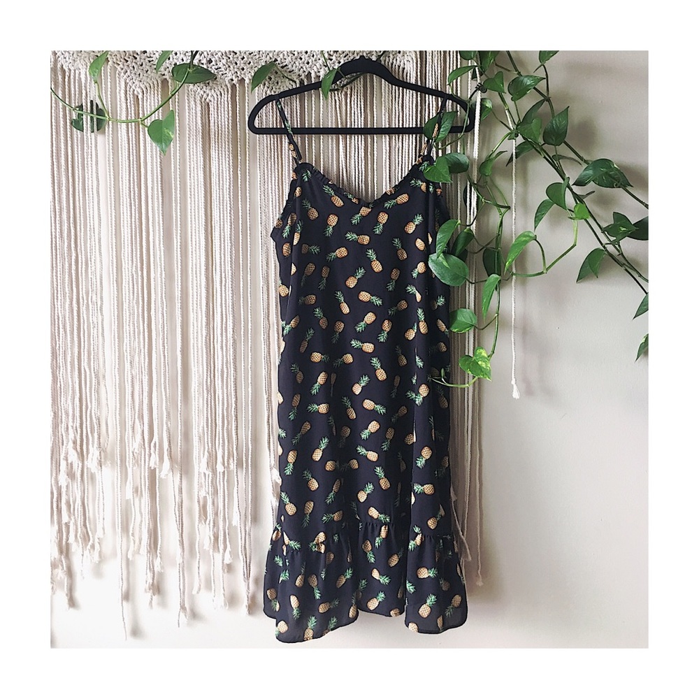 Black Pineapple Print Midi Sleeveless Flouncy Dress